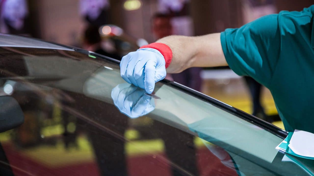 Cheltenham Windscreen Repair, Cheltenham Window Replacements, Window